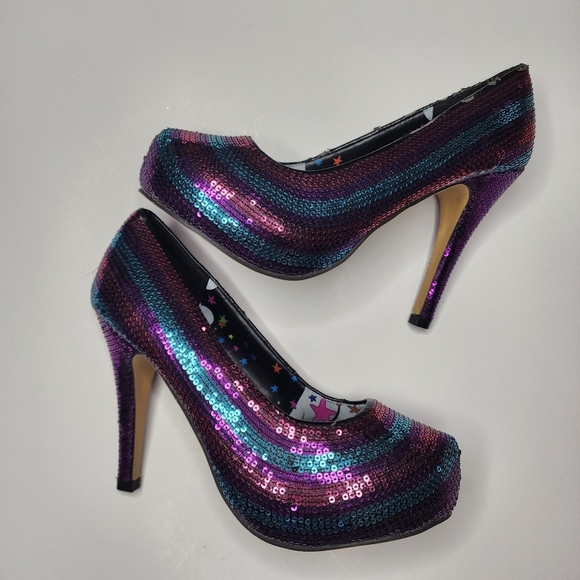 Iron Fist Red Blue & Purple Sequins Stiletto Platform High Heels Size 8 Barbie - Picture 1 of 9